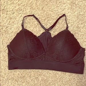 ❌❌SOLD ON FACEBOOK❌❌PINK VS Lightly Lined Bra